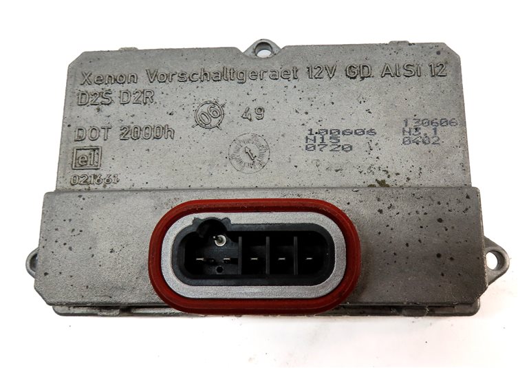 Thumbnail 7: 2007 MERCEDES CLS63 AMG (W219) FRONT RIGHT PASSENGER HEADLIGHT LAMP MODULE SET/2