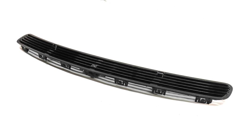 2007 MERCEDES CLS63 AMG (W219) FRONT UPPER HOOD GRILLE VENT w/ WASHER NOZZLES
