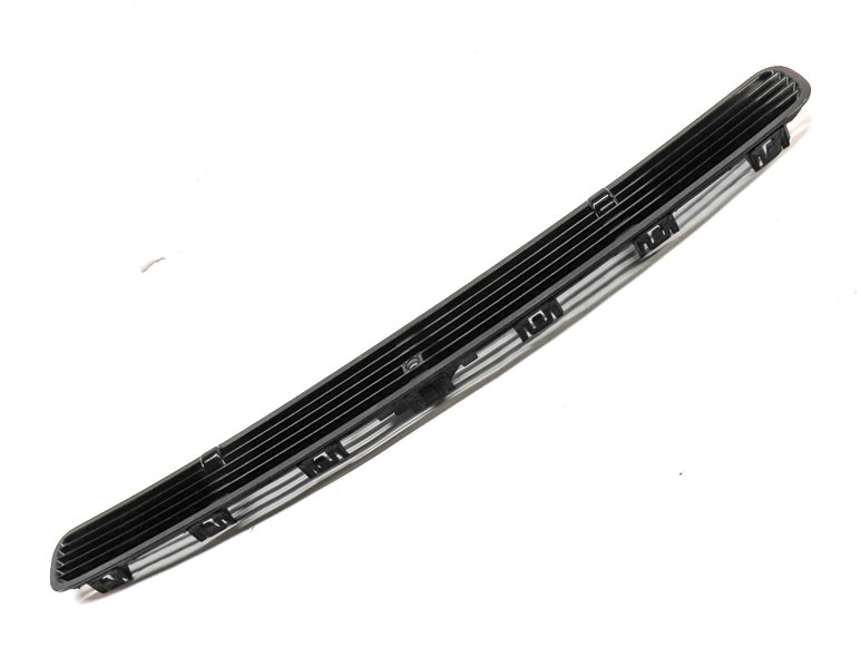Thumbnail 3: 2007 MERCEDES CLS63 AMG (W219) FRONT UPPER HOOD GRILLE VENT w/ WASHER NOZZLES