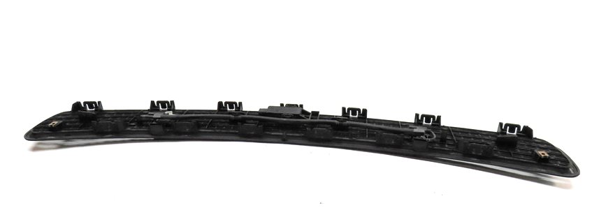 Thumbnail 6: 2007 MERCEDES CLS63 AMG (W219) FRONT UPPER HOOD GRILLE VENT w/ WASHER NOZZLES