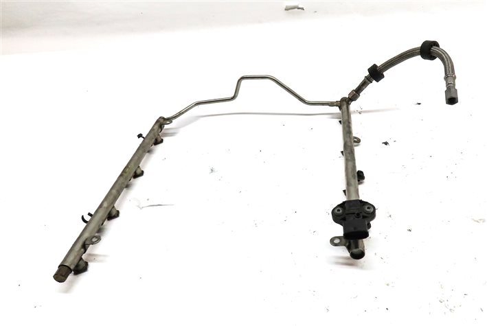 Thumbnail 4: 2007 MERCEDES CLS63 AMG (W219) 6.2L (M156) ENGINE FUEL RAIL SET w/LINES