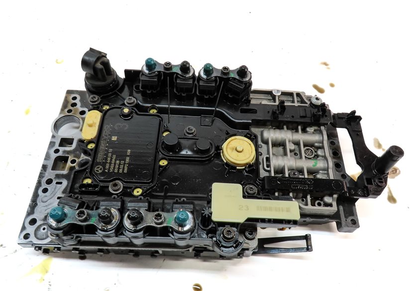 Thumbnail 5: 07-08 MB E63 CLK63 CLS63 AMG AUTOMATIC TRANSMISSION VALVE BODY w/CONDUCTOR PLATE