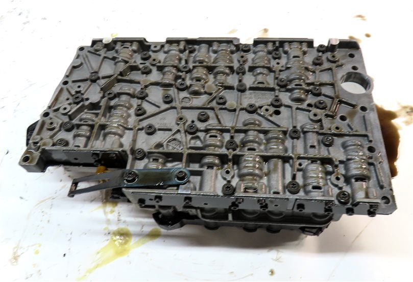 Thumbnail 7: 07-08 MB E63 CLK63 CLS63 AMG AUTOMATIC TRANSMISSION VALVE BODY w/CONDUCTOR PLATE