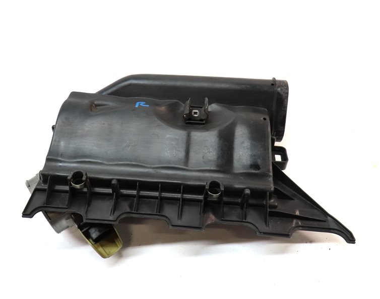 Thumbnail 7: 07-12 MERCEDES C63 CL63 E63 ML63 S63 SL63 CLK63 CLS63 AMG RIGHT AIR FILTER BOX