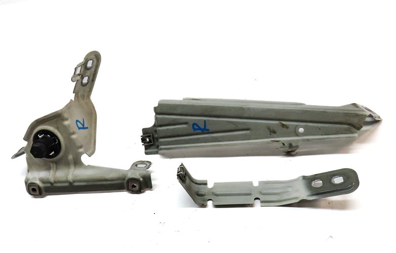 Thumbnail 2: 2012 BMW X3 (F25) FRONT RIGHT PASSENGER FENDER SUPPORT MOUNT BRACKET SET/3