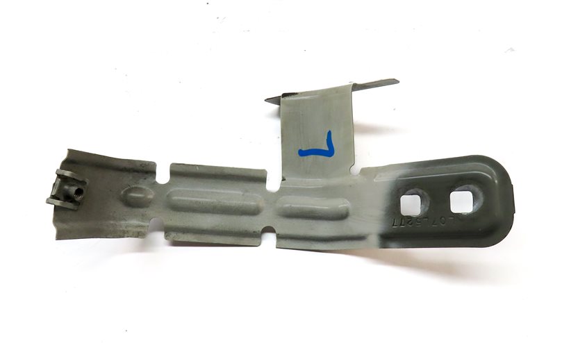 Thumbnail 4: 2012 BMW X3 (F25) FRONT LEFT DRIVER FENDER SUPPORT MOUNT BRACKET SET/3