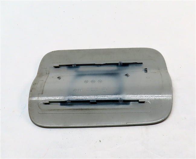 Thumbnail 5: 11-17 BMW X3 (F25) FUEL TANK DOOR LID COVER TRIM w/o HOUSING (White)
