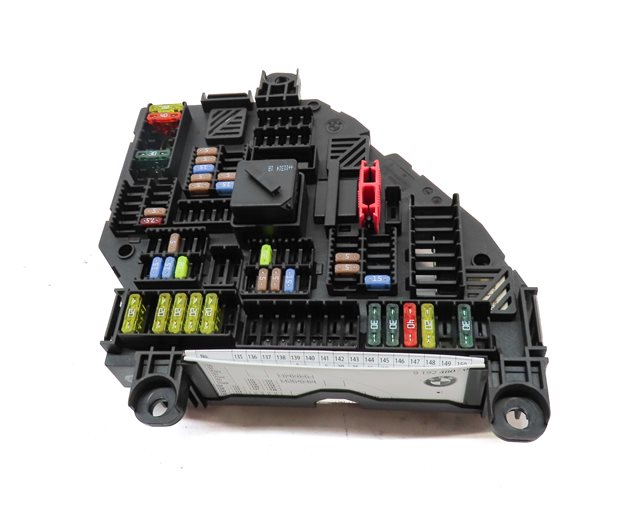 Thumbnail 2: 2011-2012 BMW X3 (F25) REAR TRUNK MOUNT POWER DISTRIBUTION RELAY FUSE BOX