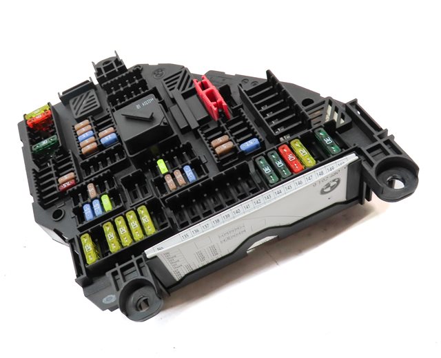 Thumbnail 3: 2011-2012 BMW X3 (F25) REAR TRUNK MOUNT POWER DISTRIBUTION RELAY FUSE BOX