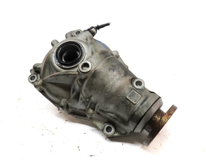 Thumbnail 1: 2011-2018 BMW 320i X3 X4 (F25 F26 F30) FRONT DIFFERENTIAL GEAR CARRIER (3.38)