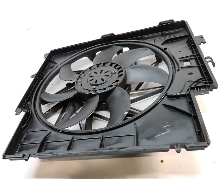 Thumbnail 2: 11-18 BMW X3 X4 (F25 F26) 3.0L N55 TURBO ENGINE 600 WATT RADIATOR COOLING FAN