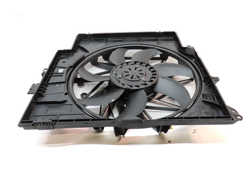 Thumbnail 4: 11-18 BMW X3 X4 (F25 F26) 3.0L N55 TURBO ENGINE 600 WATT RADIATOR COOLING FAN