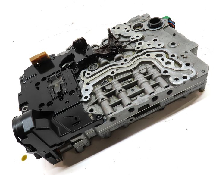 Thumbnail 3: 2011-2014 BMW X3 (F25) A/T 35iX 8HP-45 8 SPEED AUTOMATIC TRANSMISSION VALVE BODY