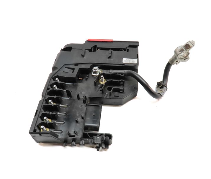 Thumbnail 4: 2013 MERCEDES C250 (W204) 1.8L (271.80) ENGINE POSITIVE POWER DISTRIBUTION BOX