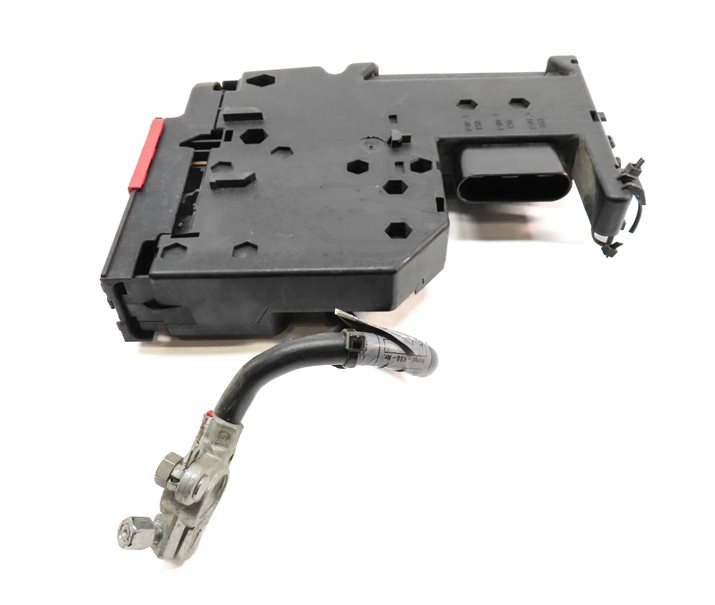 Thumbnail 5: 2013 MERCEDES C250 (W204) 1.8L (271.80) ENGINE POSITIVE POWER DISTRIBUTION BOX