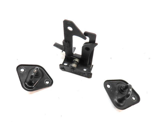 2013 MERCEDES C250 (W204) FRONT HOOD BONNET LID SAFETY CATCH HOOK LATCH SET/3