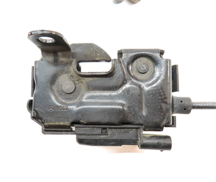 Thumbnail 8: 2013 MERCEDES C250 (W204) FRONT HOOD BONNET LID LOCK LATCH CABLE SET