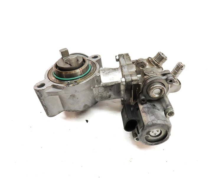 Thumbnail 5: 12-15 MERCEDES C250 SLK250 (R172 W204) 1.8L TURBO ENGINE HIGH PRESSURE FUEL PUMP