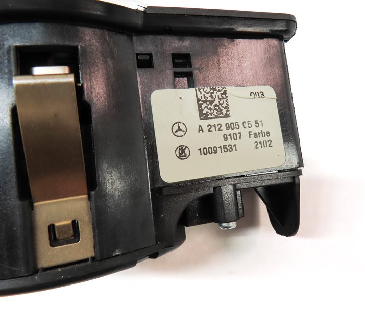 Thumbnail 6: 2008-2015 MERCEDES C-CLASS (W204) 15-21 C63 AMG (W205) HEADLIGHT SWITCH CONTROL
