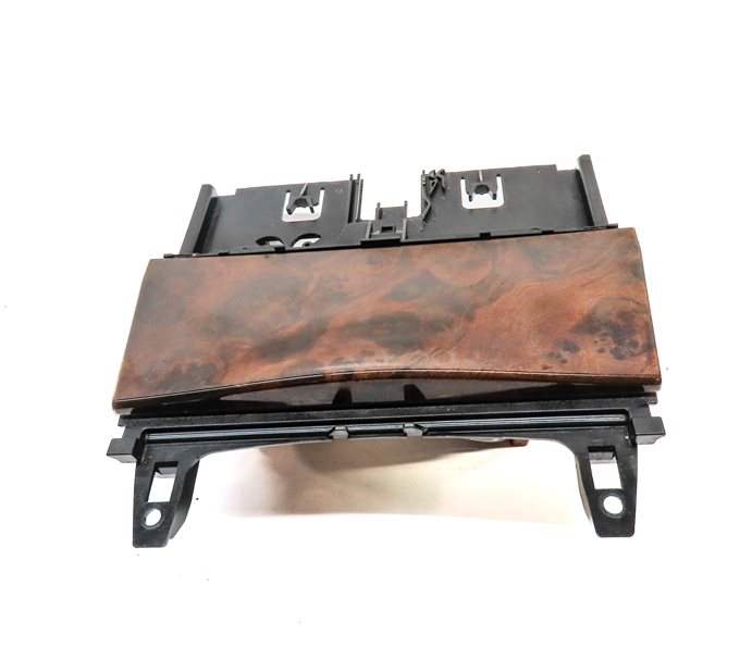 Thumbnail 2: 13 MERCEDES C250 W204 FRONT CENTER CONSOLE ASHTRAY 12V SOCKET ASSEMBLY (Walnut)