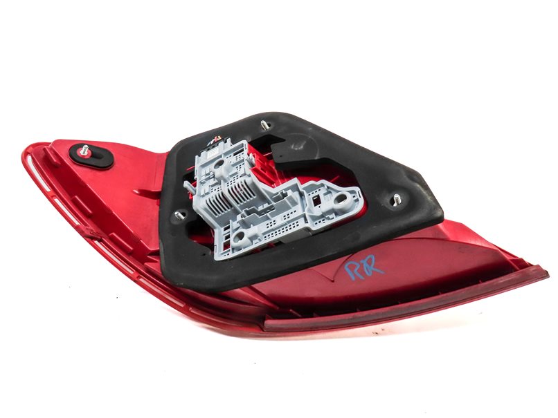 Thumbnail 5: 12-15 MERCEDES BENZ C250 C300 C350 (W204) RIGHT PASSENGER TAILLIGHT BRAKE LIGHT
