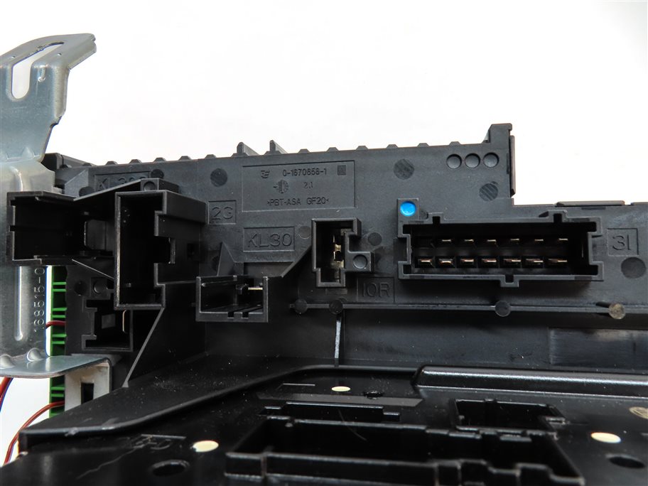 Thumbnail 5: 11-15 MERCEDES C250 C300 C350 (W204) REAR SIGNAL ACQUISITION CONTROL MODULE SAM