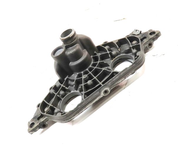 Thumbnail 3: 12-15 MERCEDES C250 SLK250 R172 W204 1.8L M172 CYLINDER HEAD TIMING COVER PLATE