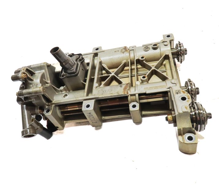 Thumbnail 2: 13 MERCEDES C250 (W204) 1.8L (271.80) ENGINE MOTOR OIL FLUID PUMP w/PICK UP TUBE