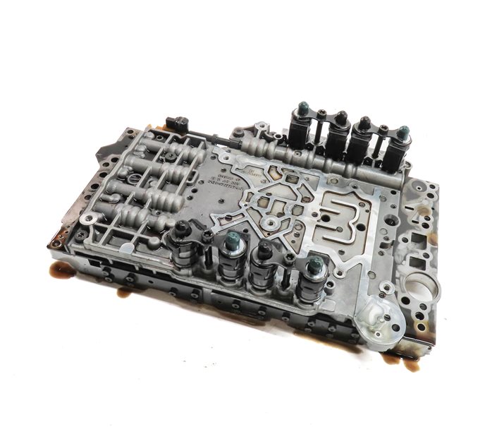12-15 MERCEDES C250 C350 SLK250 SLK350 (W204) TRANSMISSION VALVE BODY BLOCK