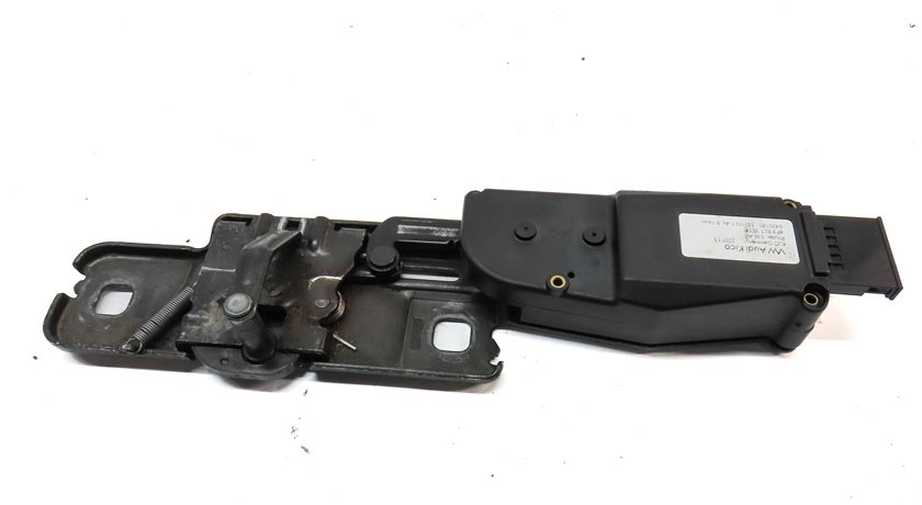 Thumbnail 5: 2013 AUDI Q7 (4L) REAR TRUNK TAILGATE LIFTGATE HATCH LID STRIKER PLATE ACTUATOR