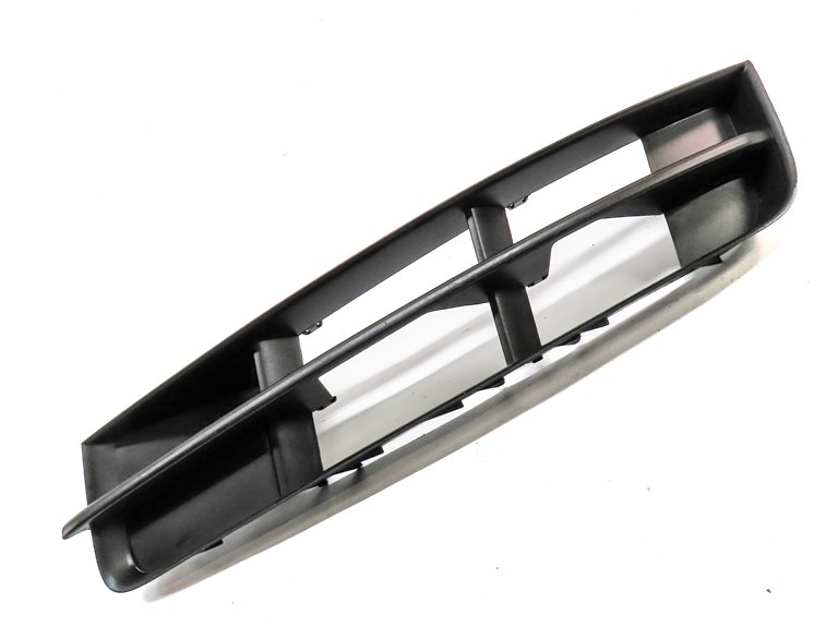 Thumbnail 3: 2013 AUDI Q7 (4L) FRONT LEFT DRIVER LOWER BUMPER VENT GRILLE TRIM END