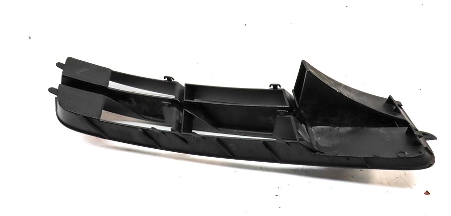 Thumbnail 5: 2013 AUDI Q7 (4L) FRONT LEFT DRIVER LOWER BUMPER VENT GRILLE TRIM END