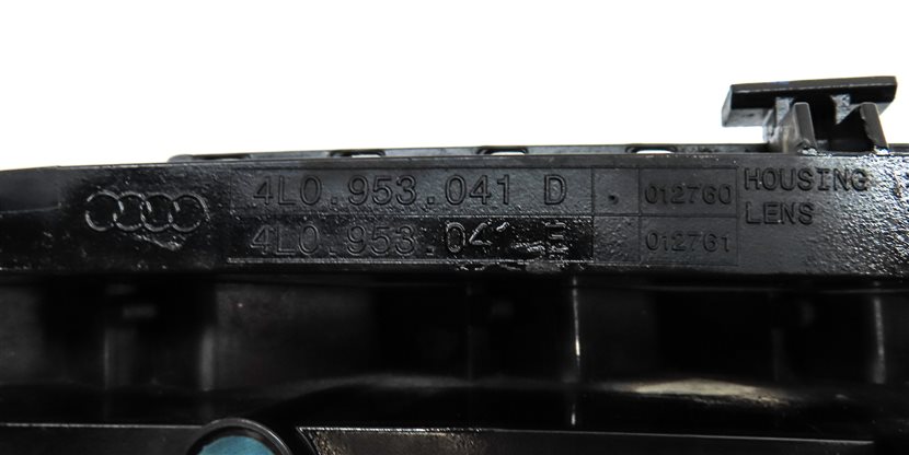 Thumbnail 7: 2010-2015 AUDI Q7 (4L) FRONT LEFT DRIVER TURN SIGNAL MARKER LIGHT LAMP (LED)
