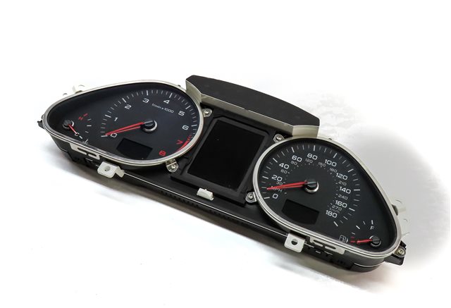2013-2015 AUDI Q7 (4L) SPEEDOMETER INSTRUMENT GAUGE CLUSTER (MPH / USA) (148k)