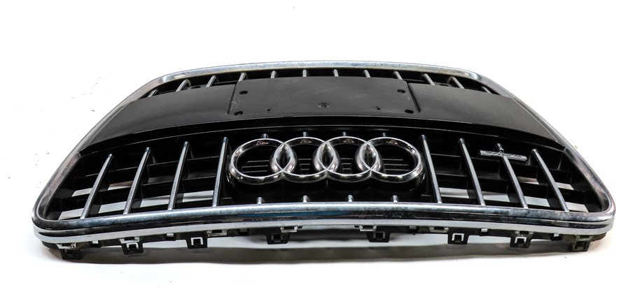 Thumbnail 4: 2010-2015 AUDI Q7 (4L) FRONT MAIN CENTER HOOD GRILLE AIR VENT TRIM (BLACK)