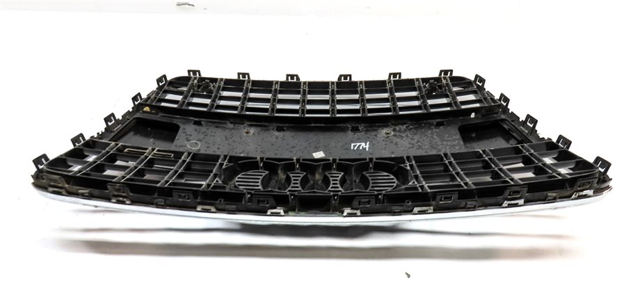 Thumbnail 6: 2010-2015 AUDI Q7 (4L) FRONT MAIN CENTER HOOD GRILLE AIR VENT TRIM (BLACK)