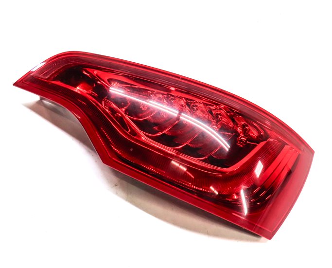 2010-2015 AUDI Q7 (4L) REAR RIGHT PASSENGER TAILLIGHT BRAKE LIGHT LAMP (LED)