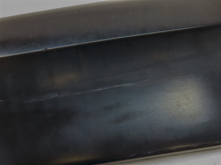 Thumbnail 8: 10-15 AUDI Q7 4L FRONT RIGHT PASSENGER LOWER DOOR TRIM MOULDING w/o SLINE BLACK