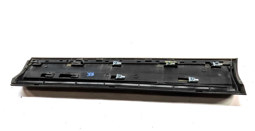 Thumbnail 6: 10-15 AUDI Q7 4L REAR RIGHT LOWER DOOR TRIM MOULDING PANEL w/out SLINE (BLACK)