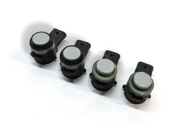 2019 AUDI S5 (B9) REAR PARK ASSIST PDC DISTANCE CONTROL SENSOR SET/4 (White)