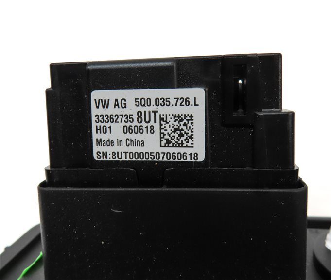 Thumbnail 6: 2019 AUDI S5 (B9) 12V POWER USB SOCKET PLUG OUTLET PANEL
