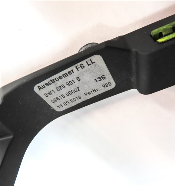 Thumbnail 6: 2019 AUDI S5 (B9) FRONT RIGHT PASSENGER DASH HEAT AIR AC HVAC VENT (Black)