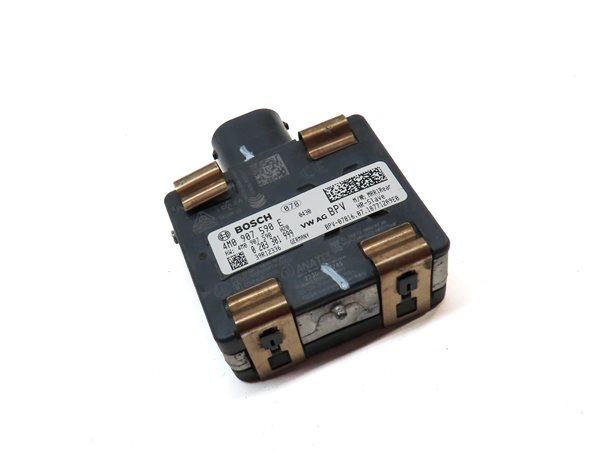 Thumbnail 3: 2017-2019 AUDI A4 (B9 8W) REAR LEFT BLIND SPOT ALERT RADAR SENSOR MODULE (SLAVE)