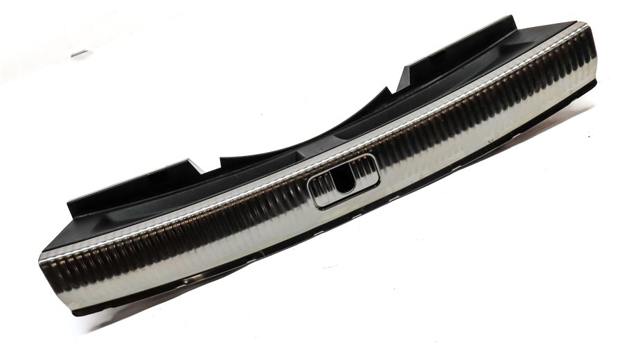 Thumbnail 3: 2019 AUDI S5 (B9) SPORTBACK REAR TRUNK HATCH SILL SCUFF PLATE TRIM PANEL (BLACK)