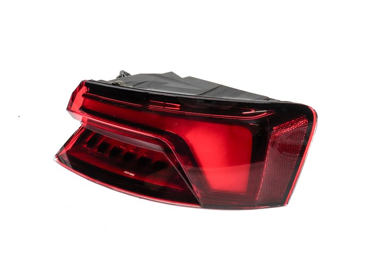 18-19 AUDI A5 S5 RS5 COUPE SPORTBACK REAR RIGHT OUTER LED BRAKE TAIL LIGHT LAMP