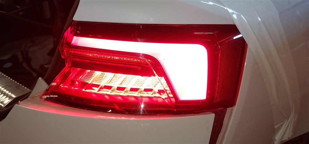 Thumbnail 2: 18-19 AUDI A5 S5 RS5 COUPE SPORTBACK REAR RIGHT OUTER LED BRAKE TAIL LIGHT LAMP