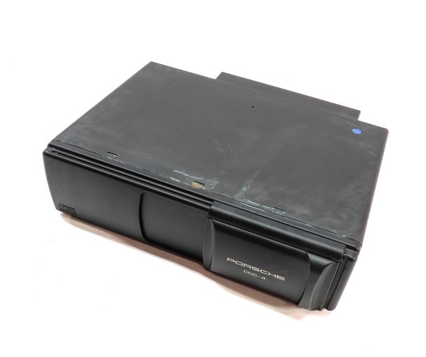 03-05 PORSCHE BOXSTER 911 CAYENNE (955) RADIO STEREO 6-DISC CD CHANGER w/ MAG