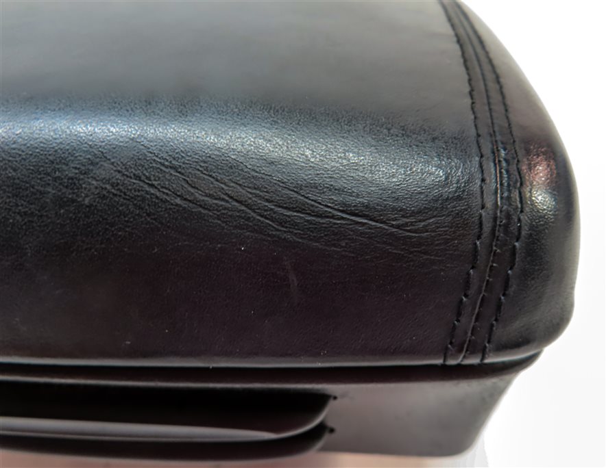 Thumbnail 9: 03-10 PORSCHE CAYENNE 955 FRONT CENTER CONSOLE STORAGE BIN ARMREST LID (Black)