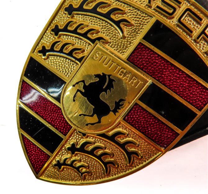 Thumbnail 7: 2004 PORSCHE CAYENNE (955) FRONT HOOD BONNET LID METAL LOGO EMBLEM BADGE