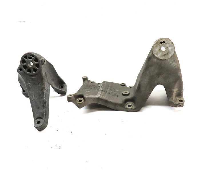 Thumbnail 2: 2015 PORSCHE CAYENNE HYBRID (958) 3.0L ENGINE LEFT & RIGHT MOTOR MOUNT SET-2